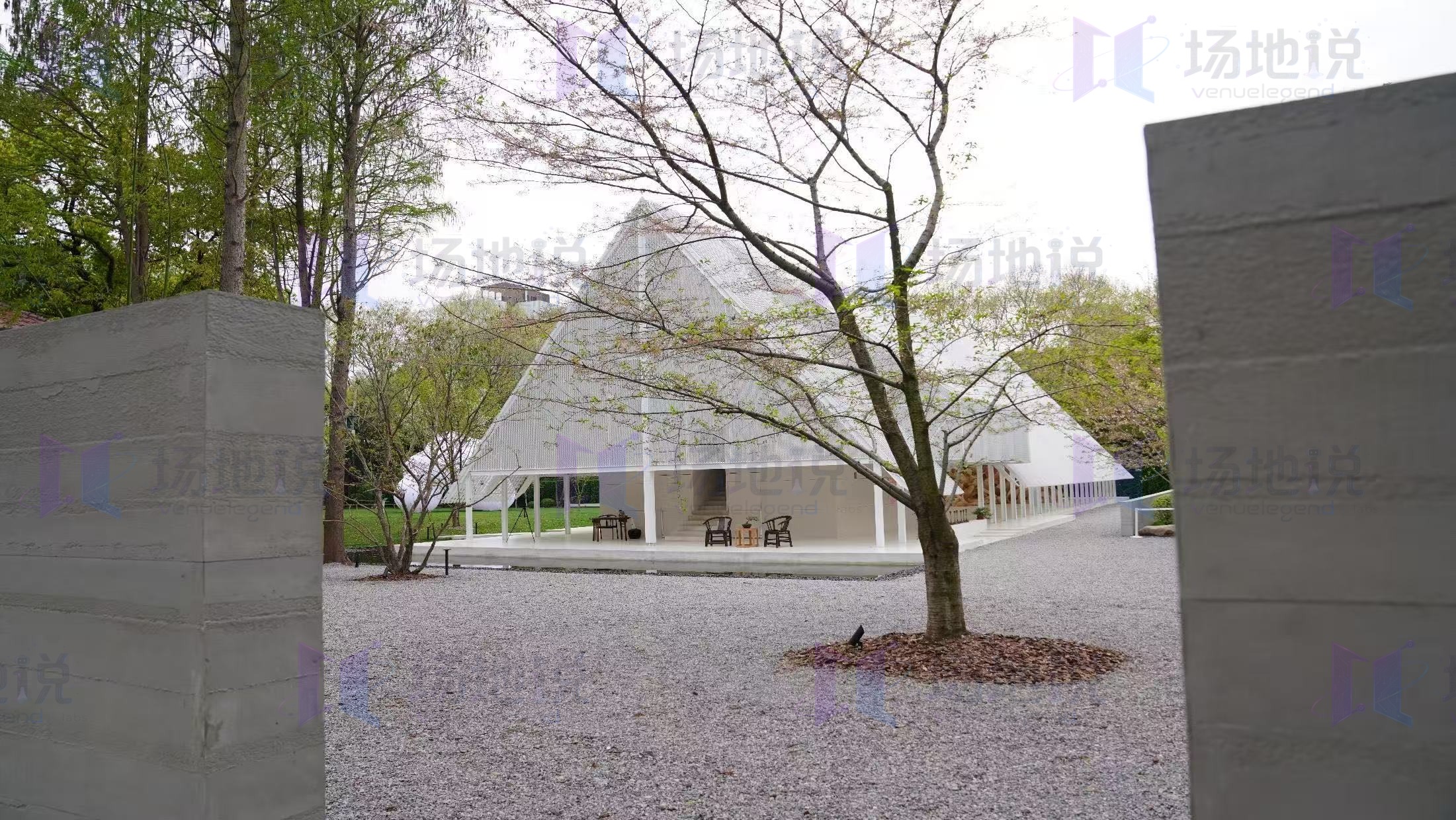 上海虹口纯白礼堂 | 庭院+草坪空间